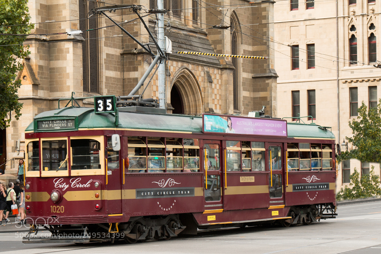 Canon EOS 70D sample photo. Melbourne historic tram photography