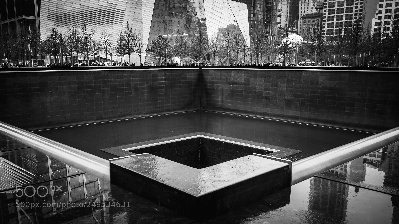 Olympus OM-D E-M10 II sample photo. Wall trade memorial photography