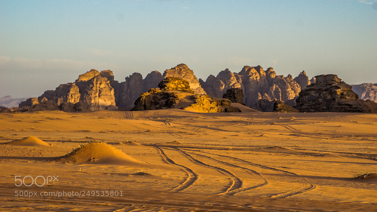 Sony a6000 sample photo. Wadi rum sunrise photography
