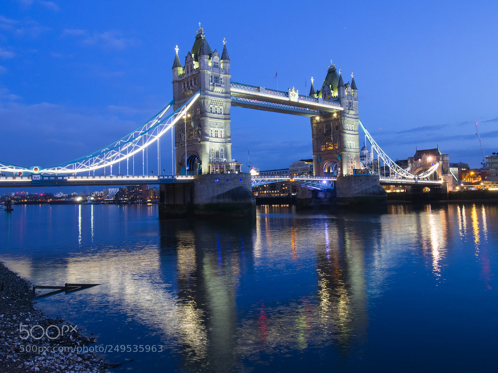 Olympus PEN E-PL6 sample photo. Tower bridge in the photography