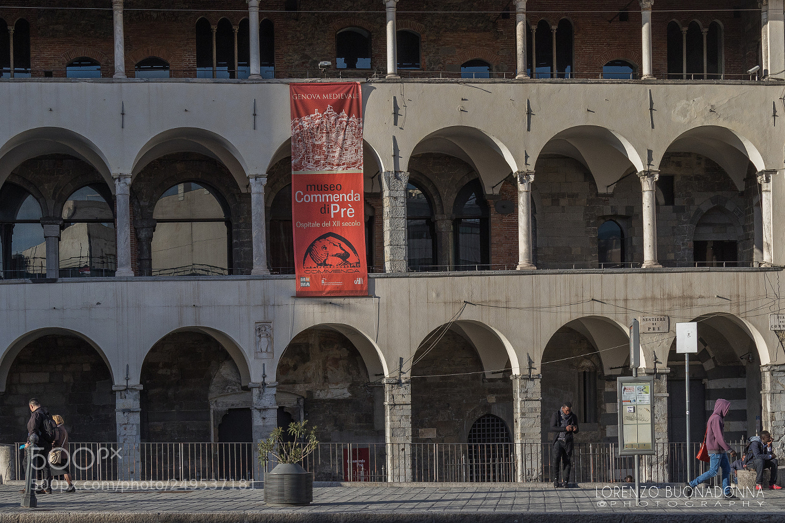 Canon EOS 7D Mark II sample photo. Genova italy , commenda photography