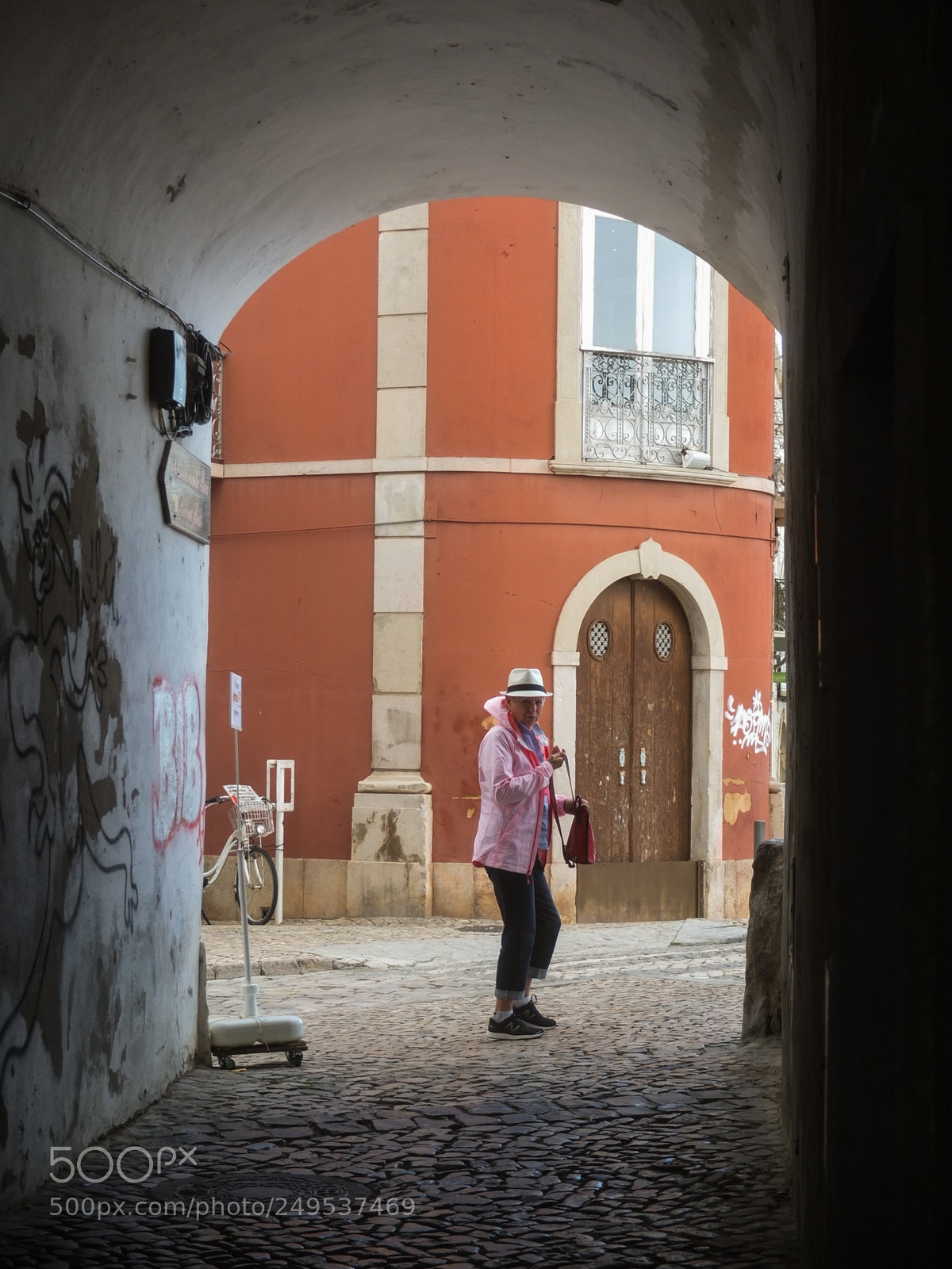 Fujifilm X10 sample photo. Tavira photography