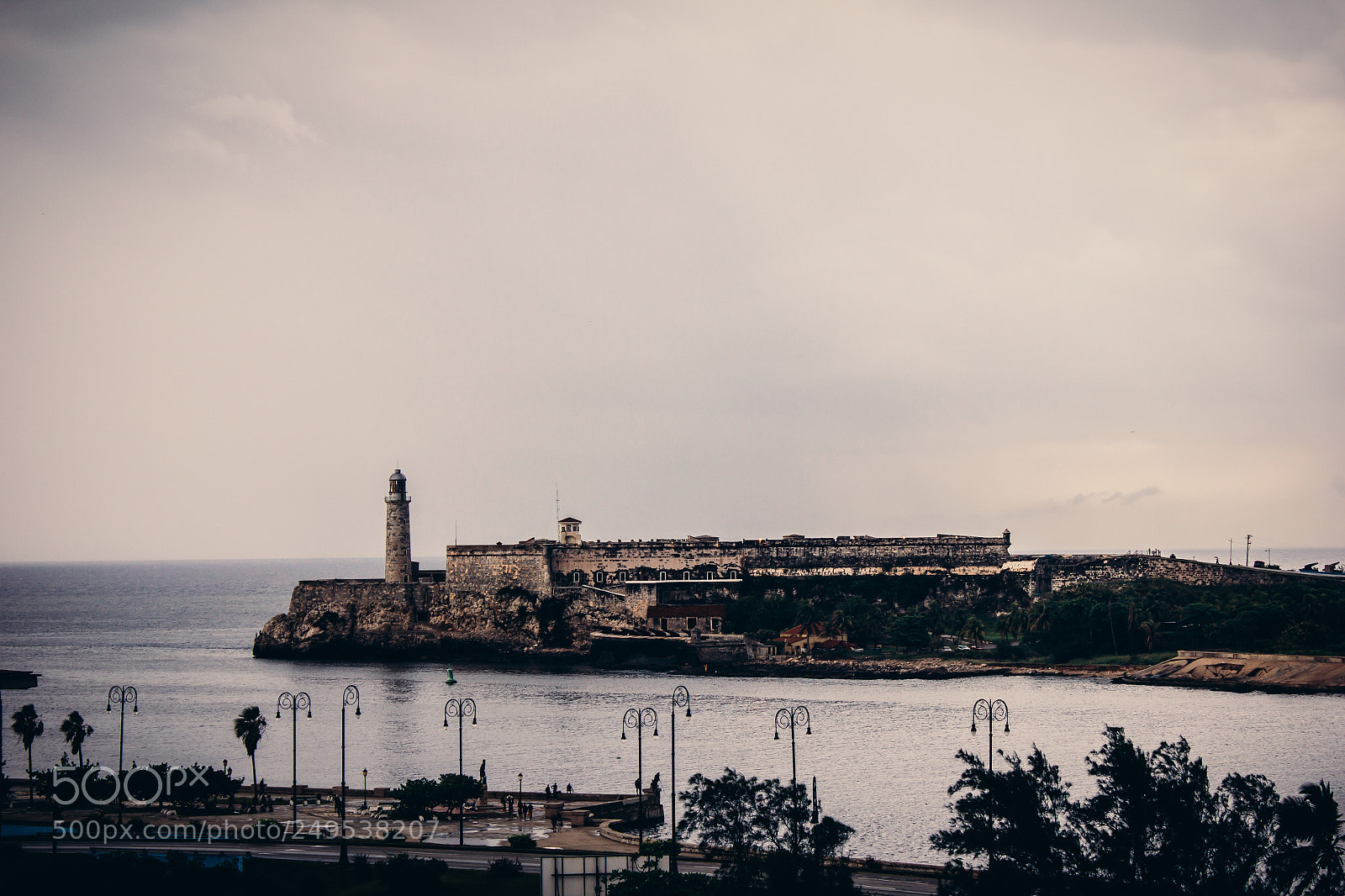 Canon EOS 550D (EOS Rebel T2i / EOS Kiss X4) sample photo. Castillo de los tres photography
