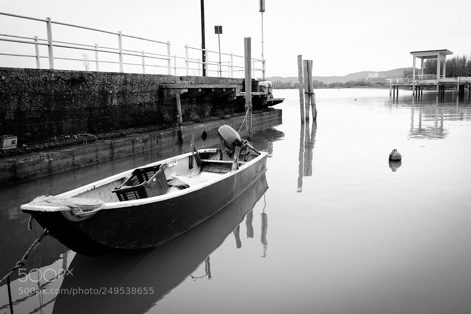 Fujifilm X-T10 sample photo. Sunday at lake photography