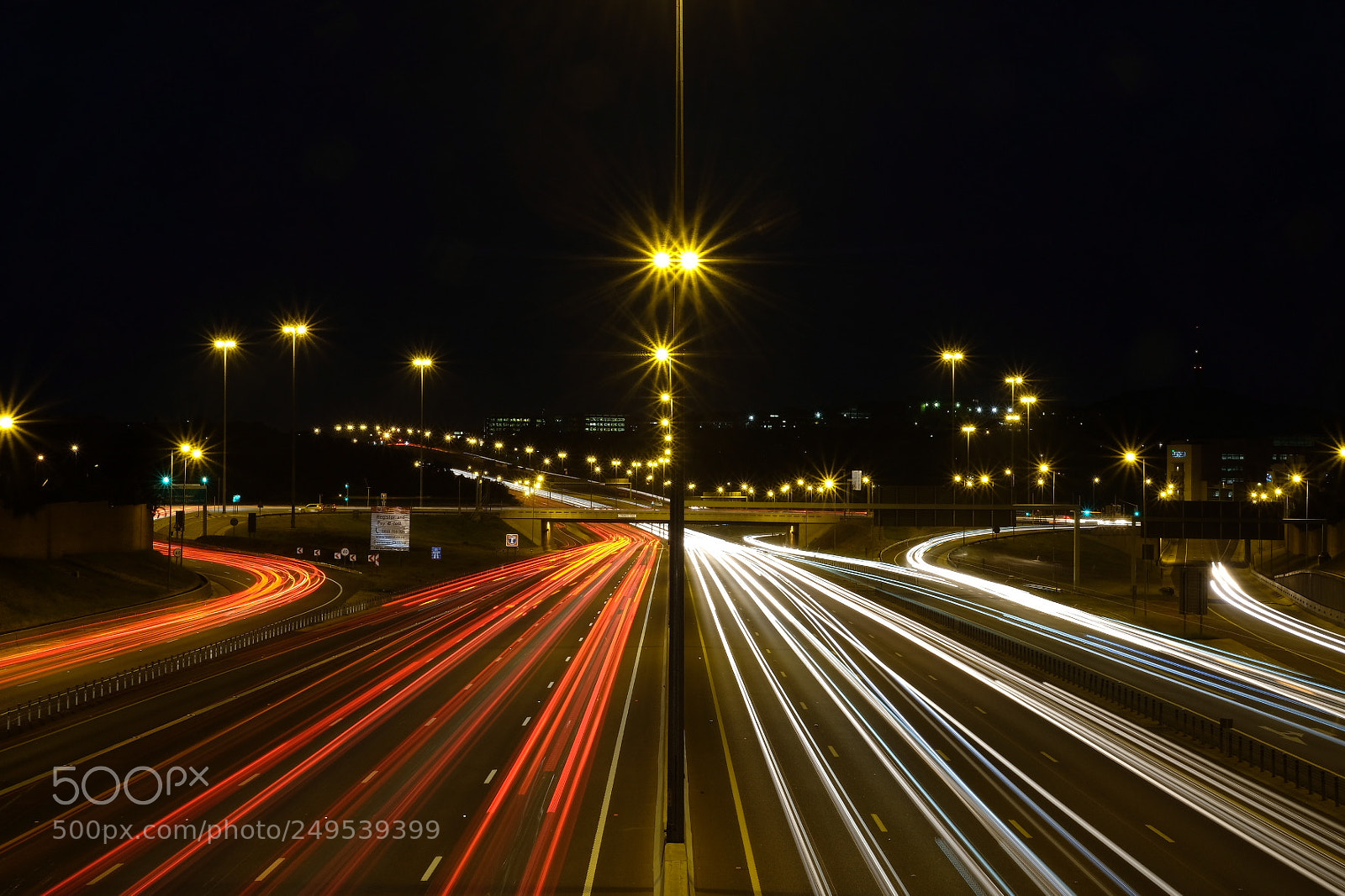 Fujifilm X-T20 sample photo. Highway lights photography