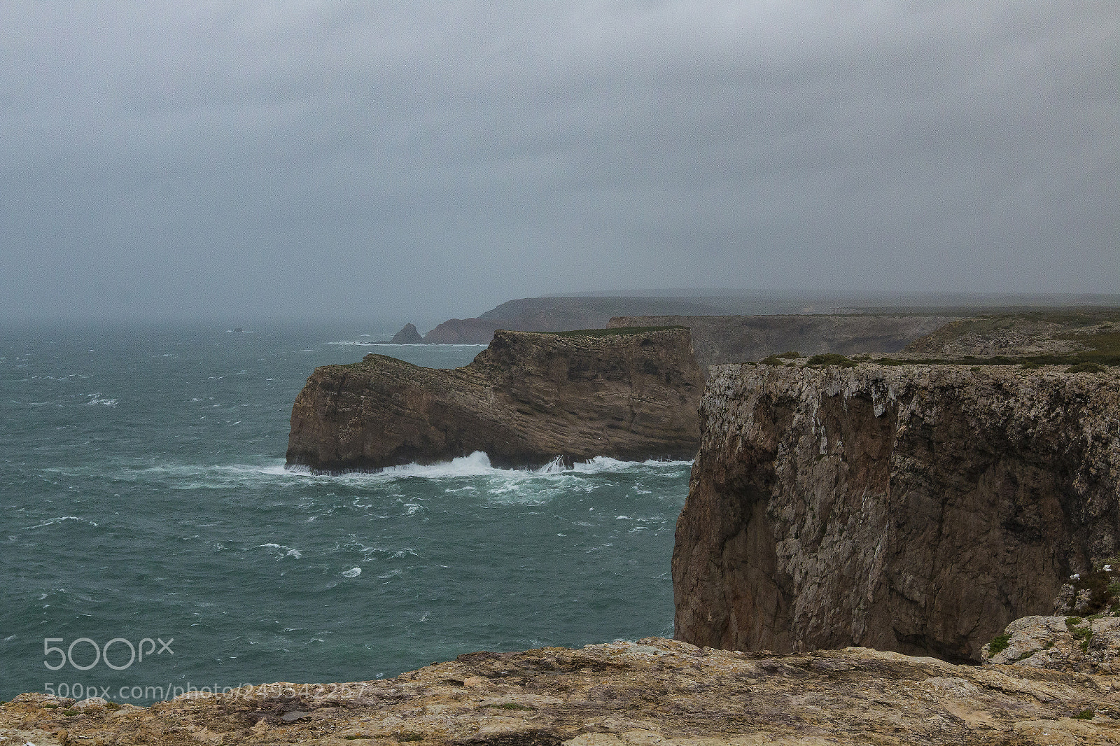 Canon EOS 70D sample photo. Ominous coastline photography