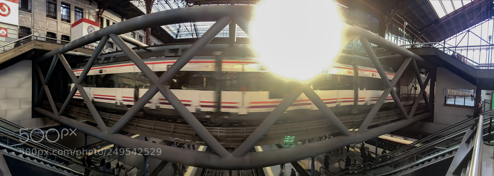 Apple iPhone 5s sample photo. Train photography