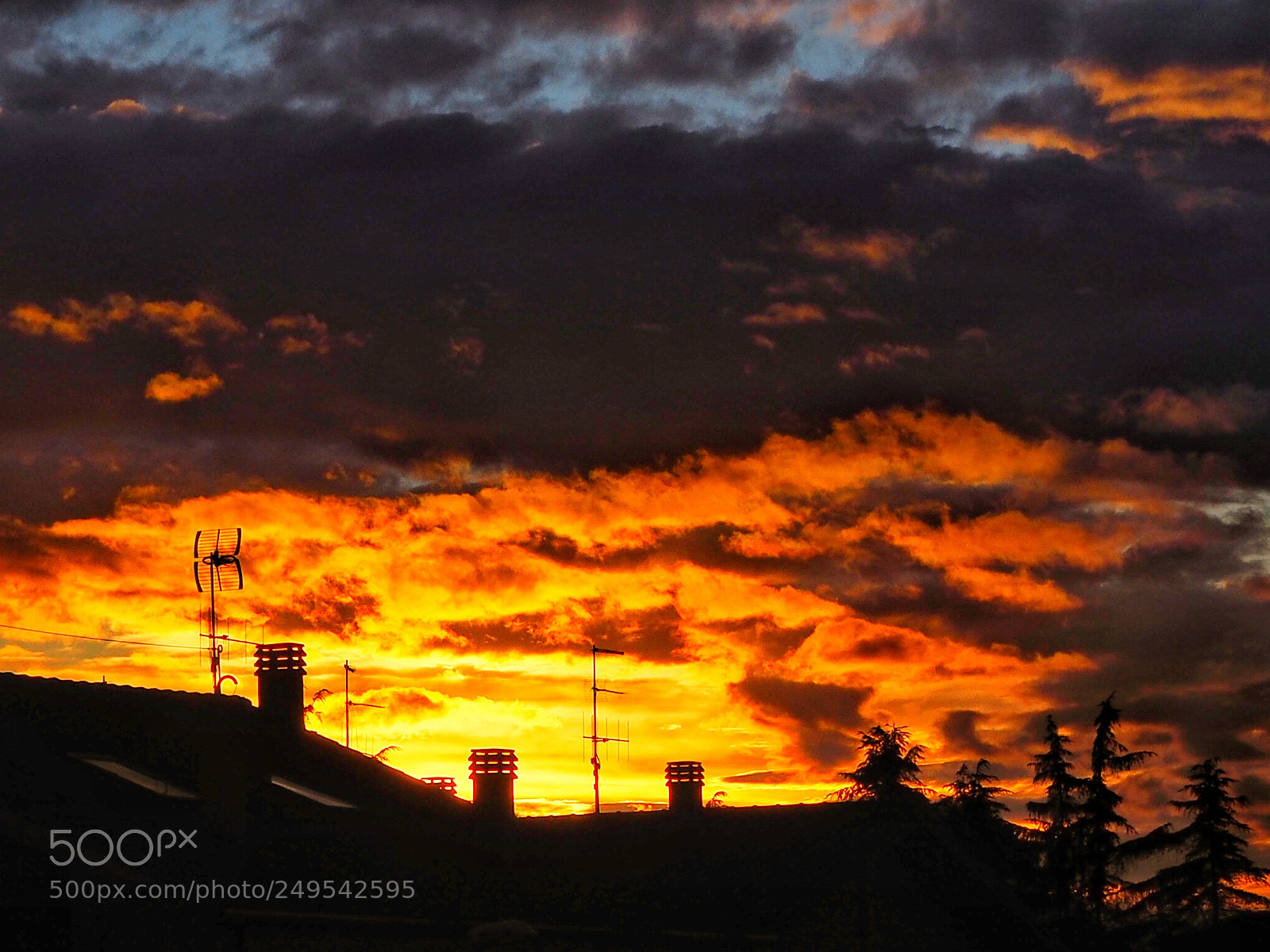 Olympus OM-D E-M10 II sample photo. Tramonto photography