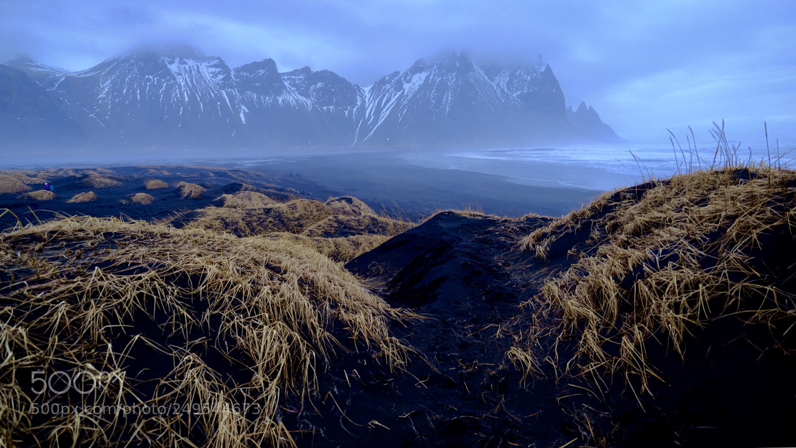 Fujifilm GFX 50S sample photo. View vesturhorn mountain from photography