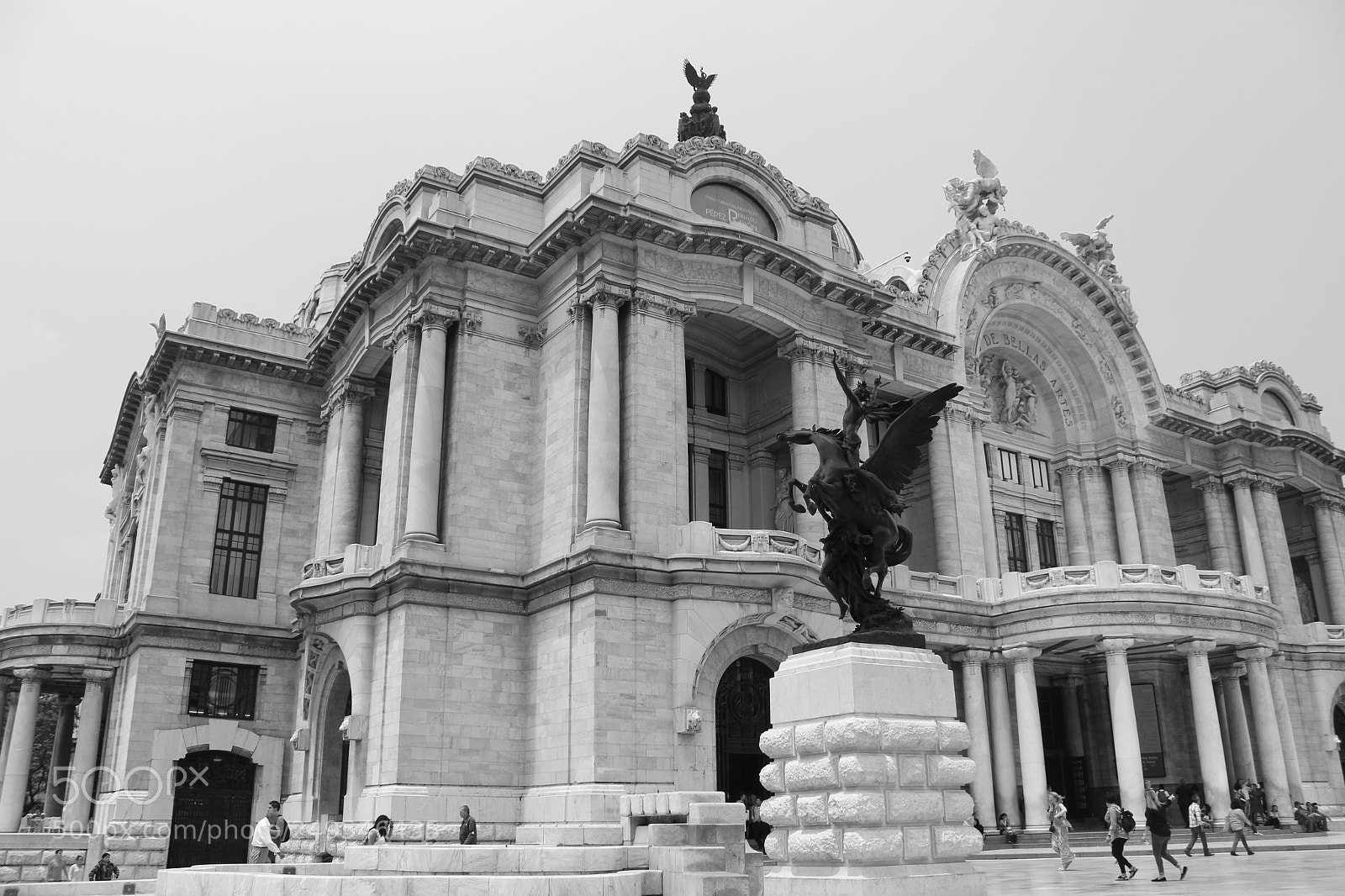 Canon EOS 1200D (EOS Rebel T5 / EOS Kiss X70 / EOS Hi) sample photo. Postal de bellas artes photography