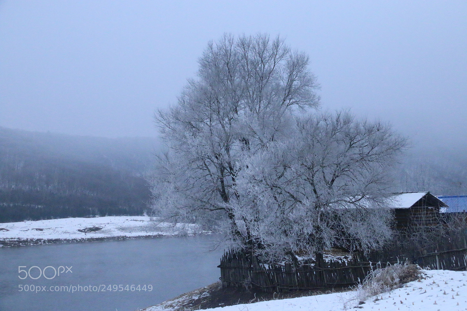 Canon EOS 70D sample photo. Riverside family photography