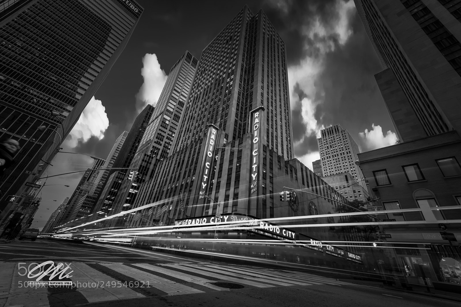 Nikon D810 sample photo. Radio city traffic photography