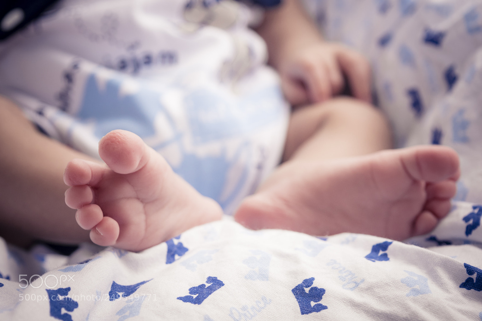 Nikon D3300 sample photo. Baby foot photography