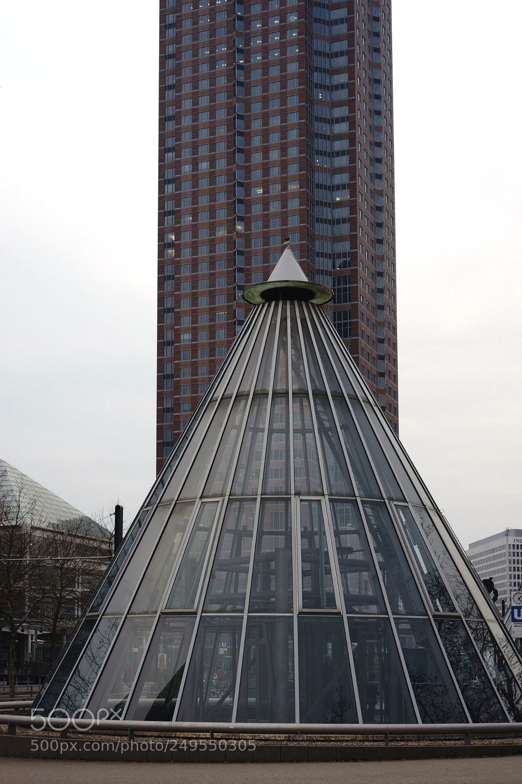 Sony a7 II sample photo. Cone-like elevator hood in photography
