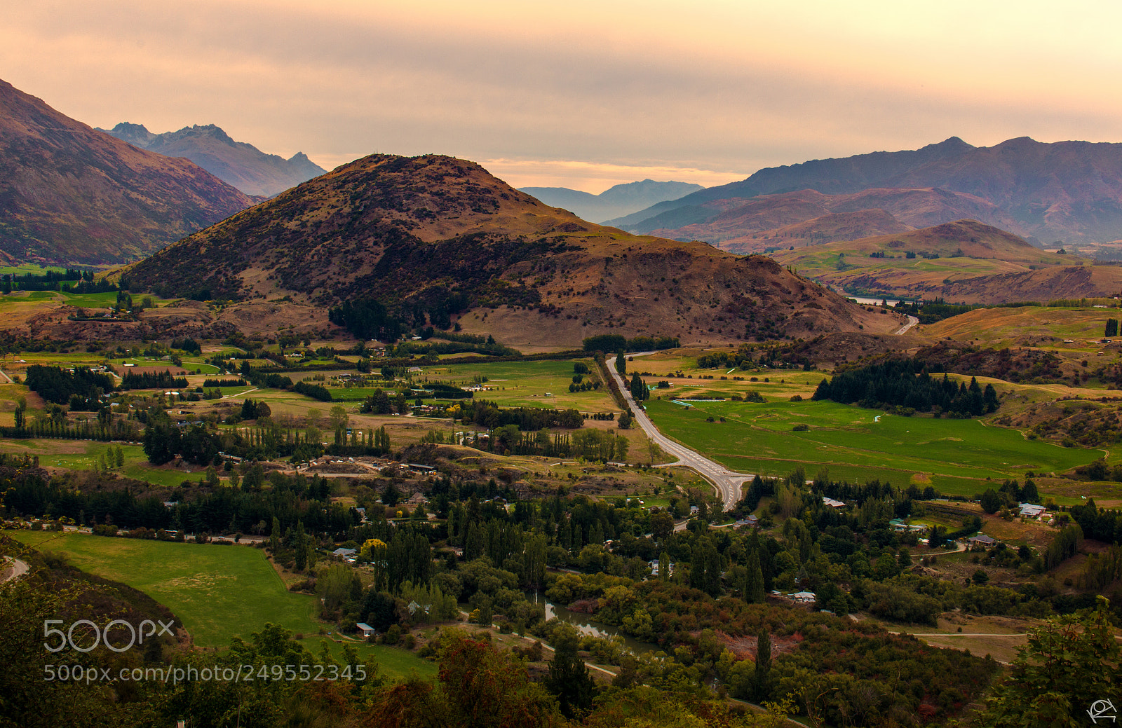Canon EOS 70D sample photo. The countryside photography