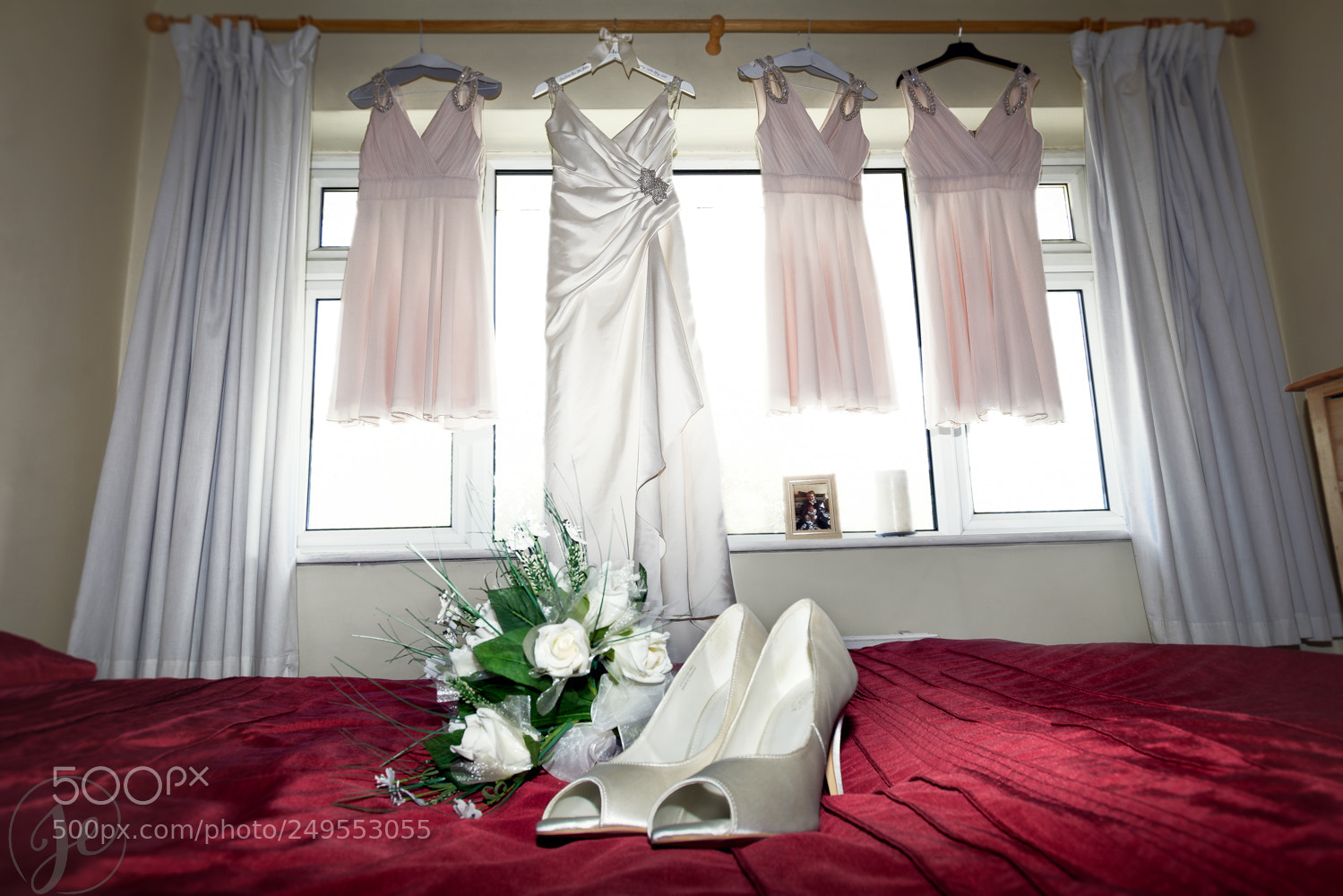 Nikon D7100 sample photo. Wedding dresses photography