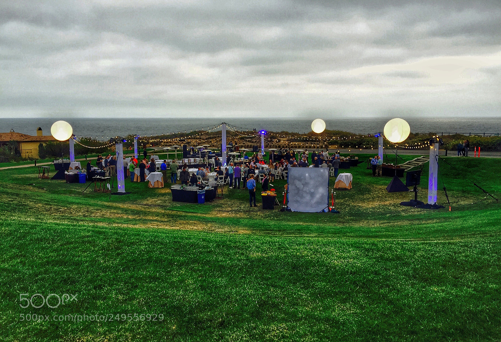 Apple iPhone 6 Plus sample photo. Party by the sea photography