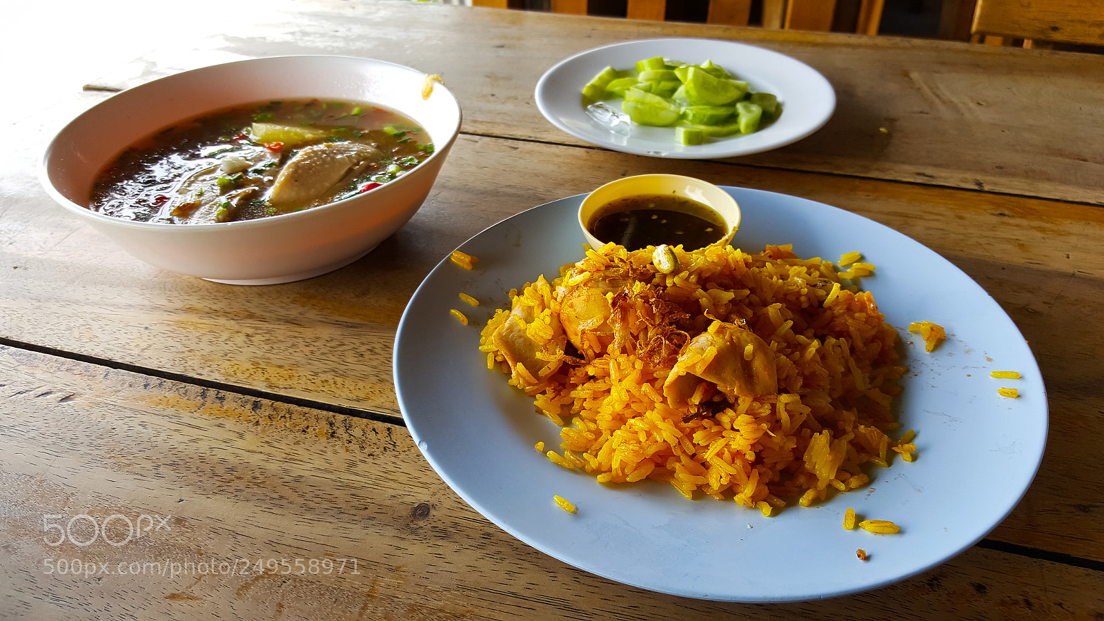 Samsung Galaxy Note5 sample photo. Muslim yellow rice with photography