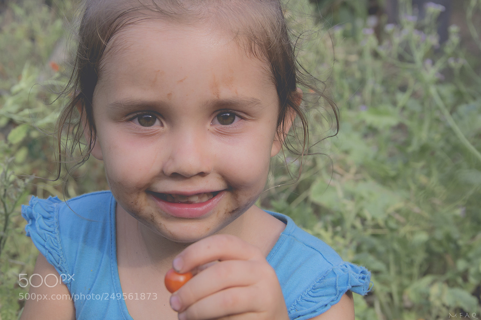 Canon EOS 60D sample photo. Naty tomato photography