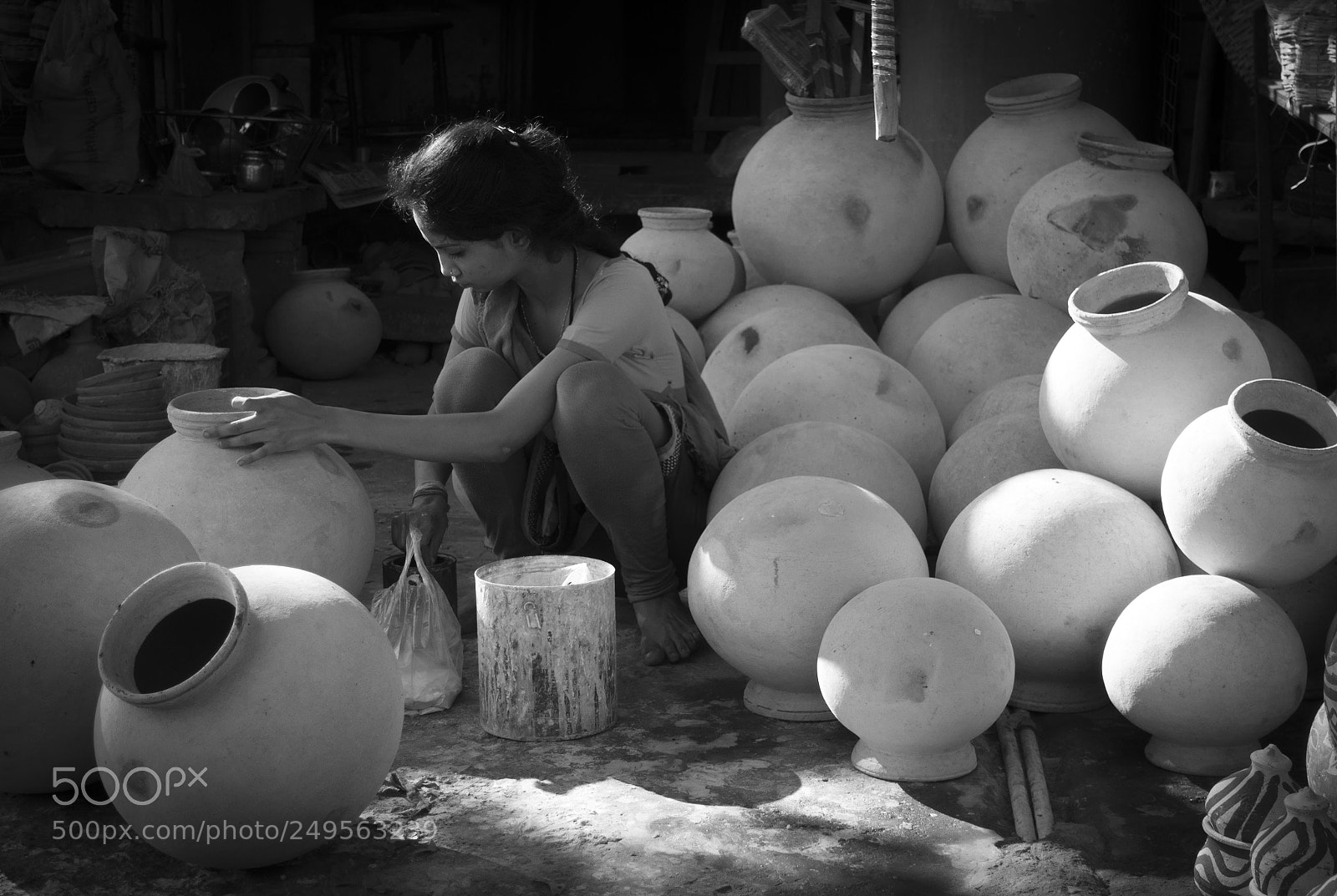 Sony DSC-RX100M5 sample photo. Pottery market in sadar photography