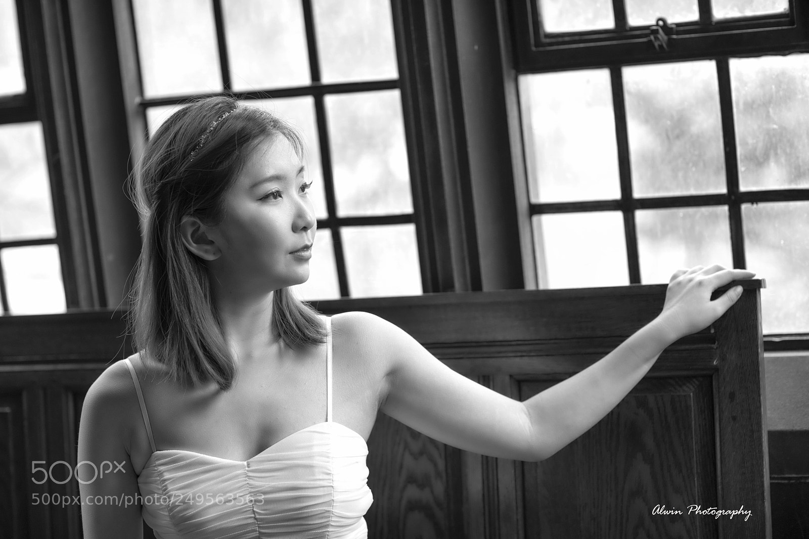 Canon EOS 5D Mark IV sample photo. Bella photography