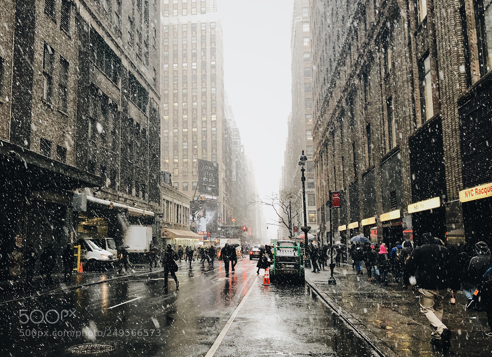 Apple iPhone X sample photo. Nyc snowy scene photography
