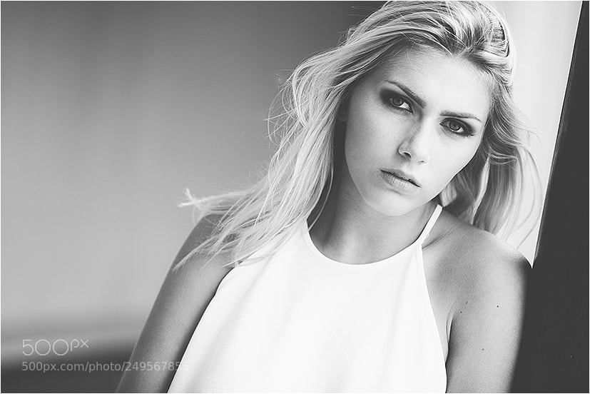 Canon EOS 5DS R sample photo. Black and white ix photography