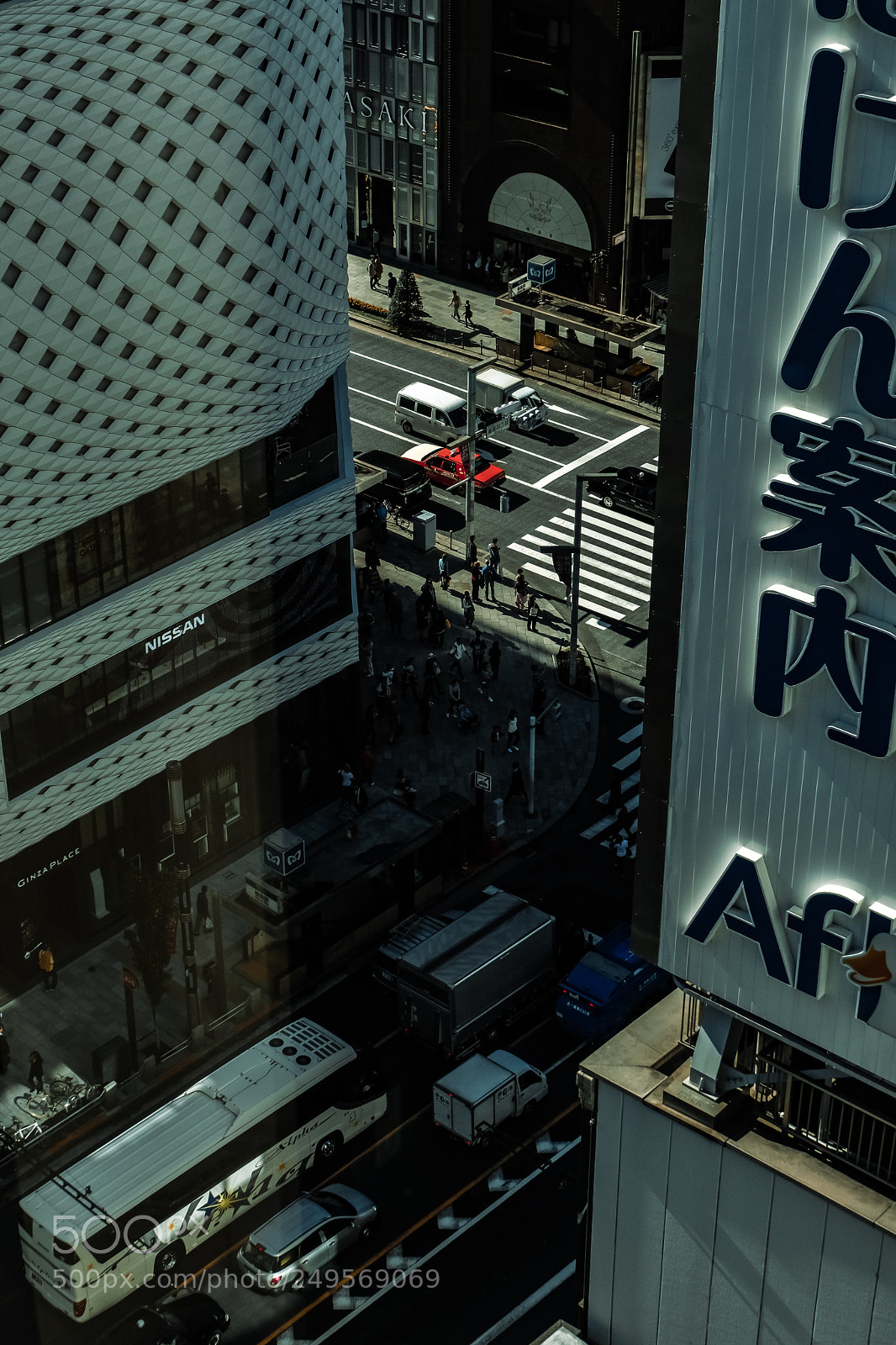 Fujifilm X-T20 sample photo. Tokyo street photography