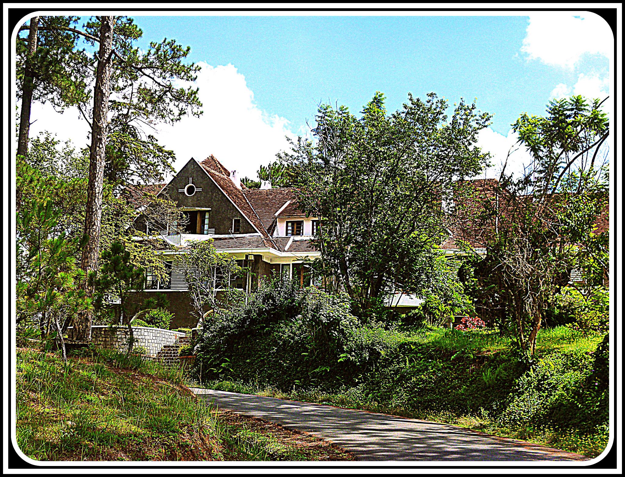 Panasonic DMC-FS40 sample photo. Villas fr dl () photography