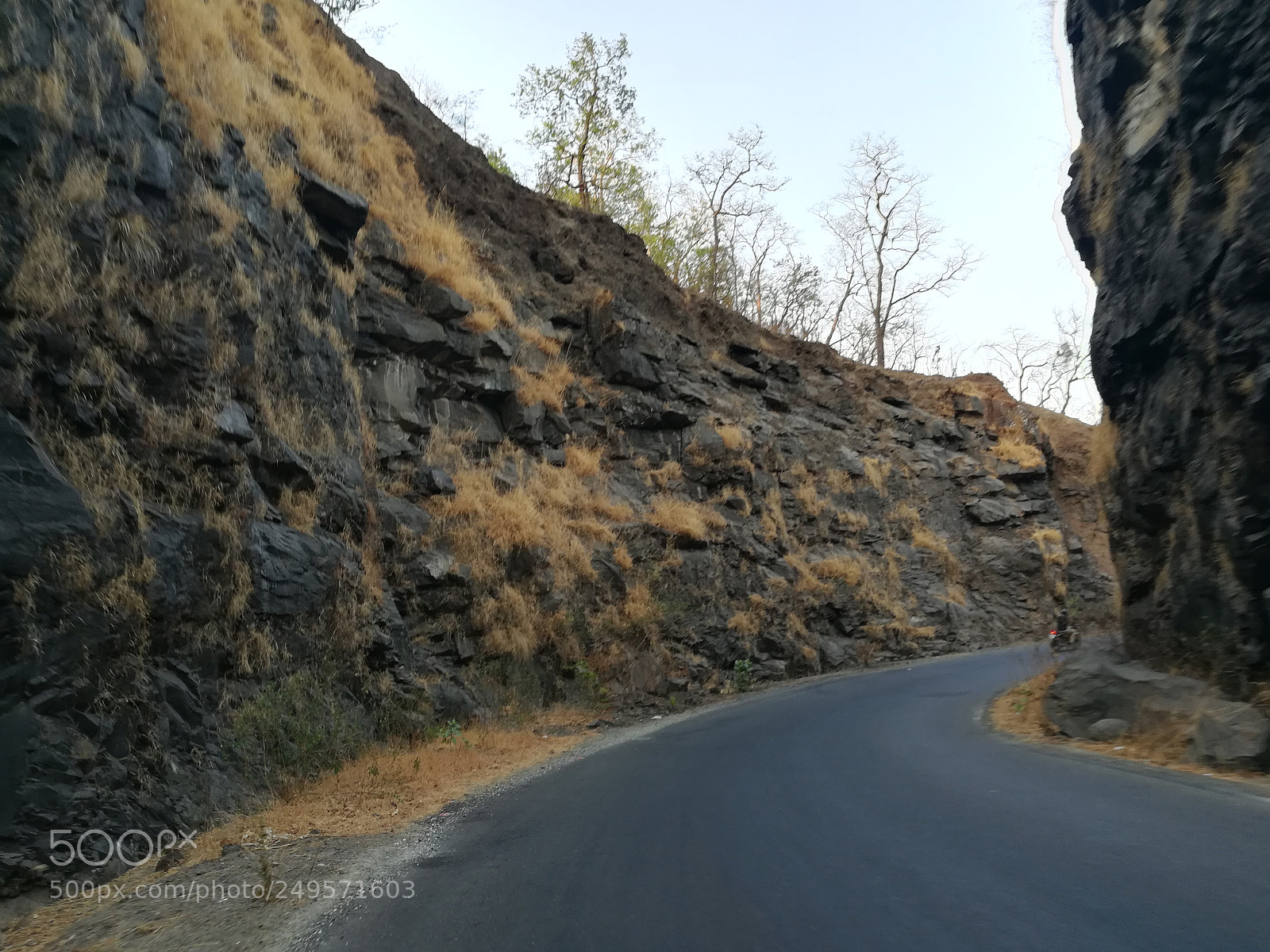 HUAWEI honor 6x sample photo. Mountain road photography