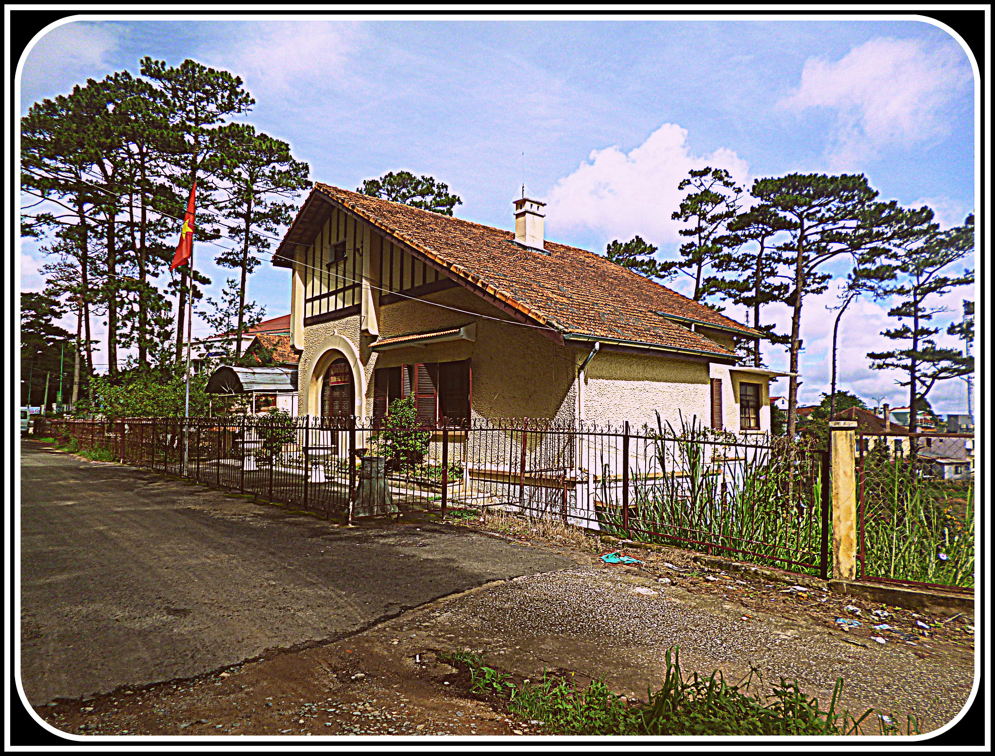 Panasonic DMC-FS40 sample photo. Villas fr dl () photography