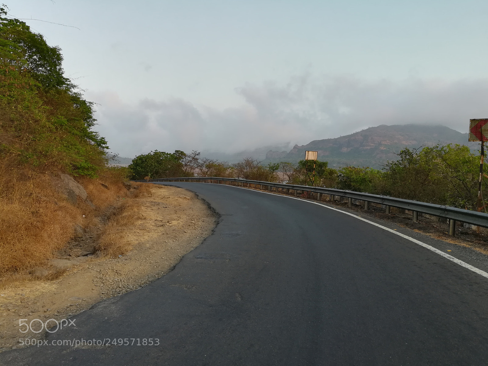 HUAWEI honor 6x sample photo. Mountain road maharashtra photography