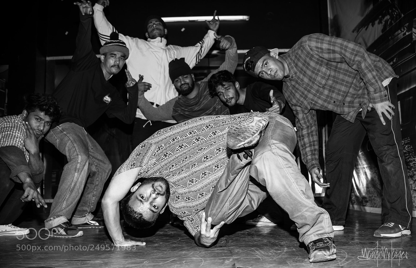 Nikon D810 sample photo. Clown freeze photography