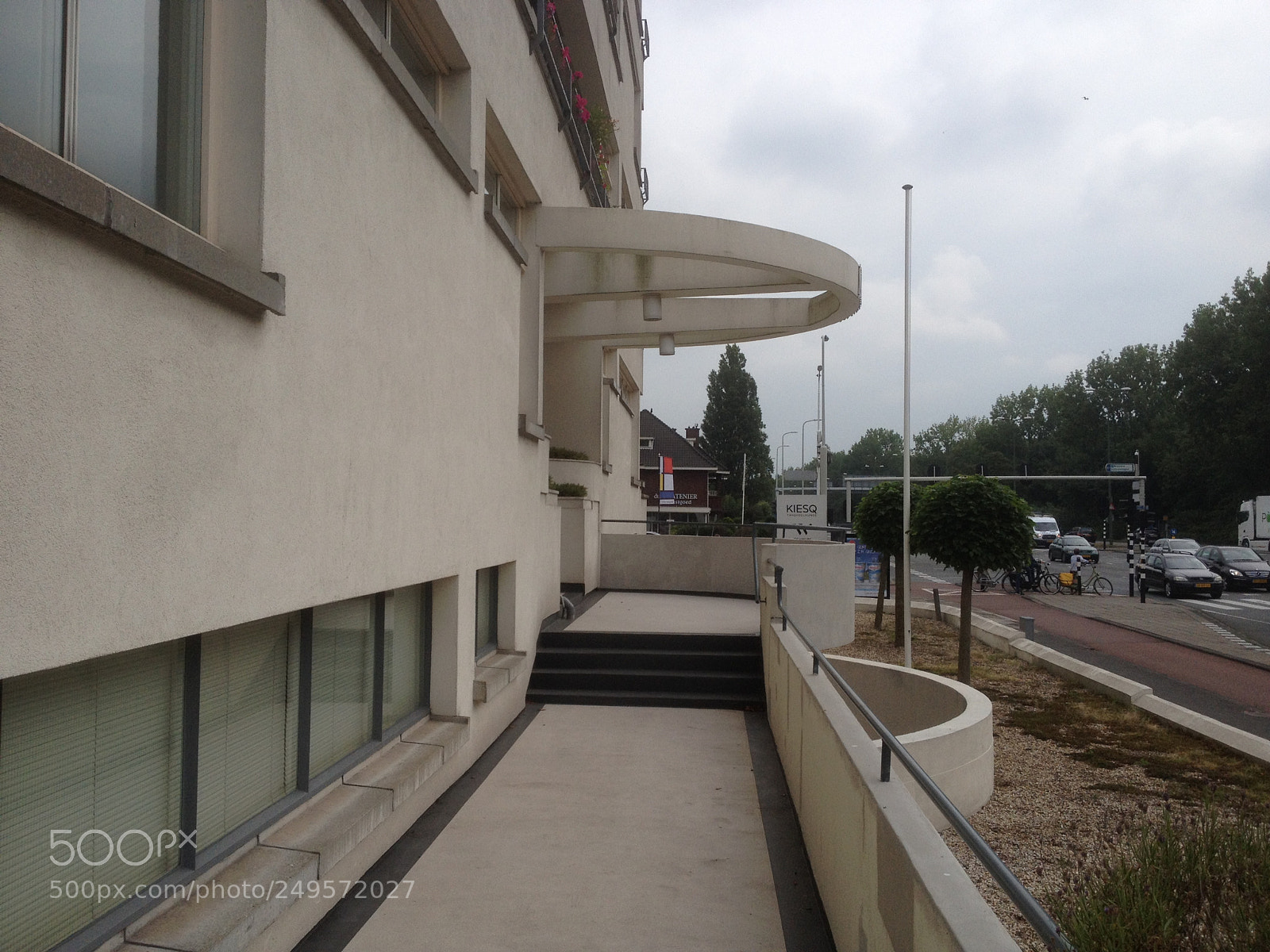 Apple iPhone 4S sample photo. Nirwana entrance photography
