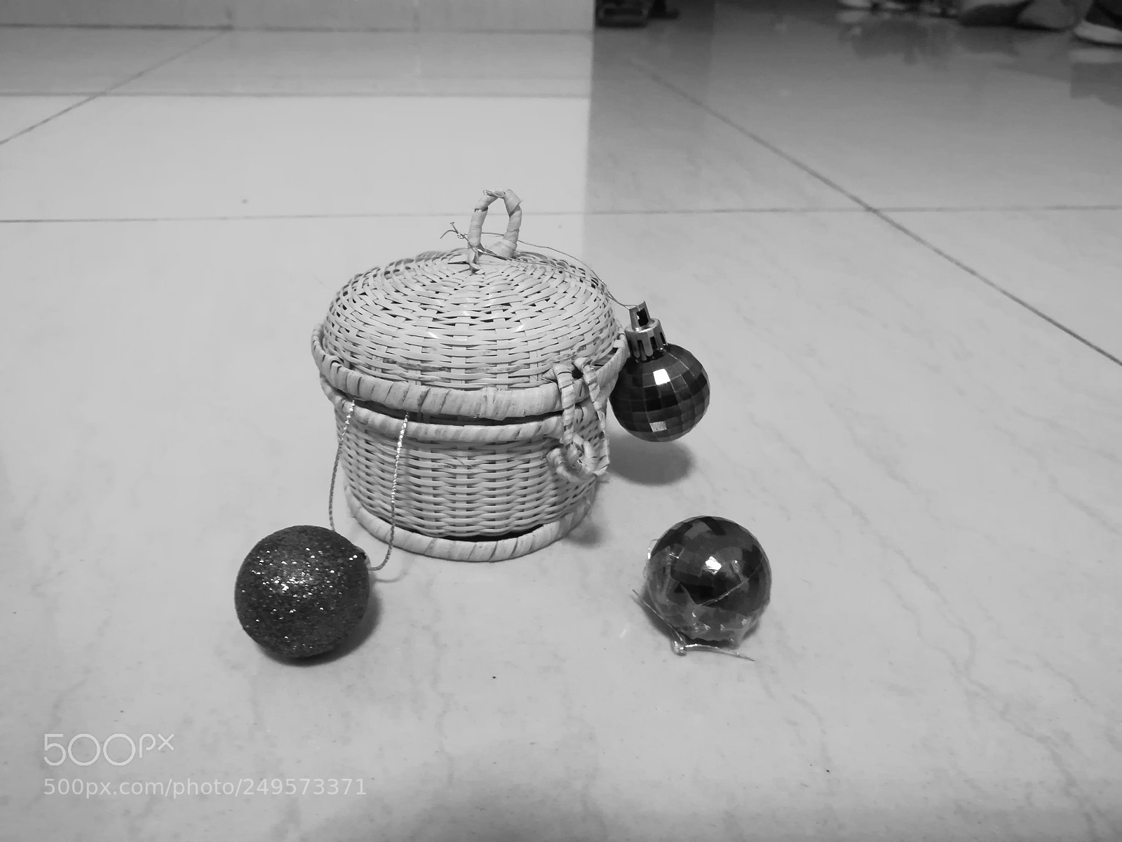 HUAWEI honor 6x sample photo. Basket and balls photography