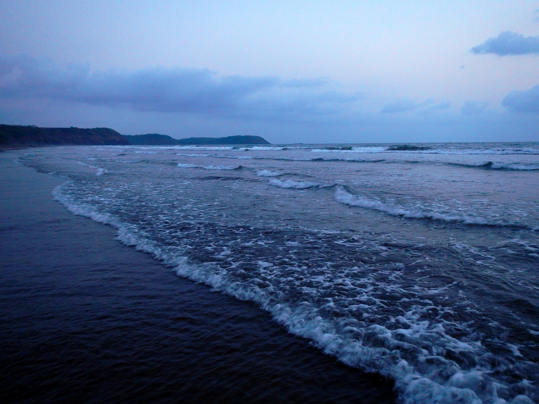 Nikon Coolpix AW110 sample photo. Blue ocean scape in evening photography