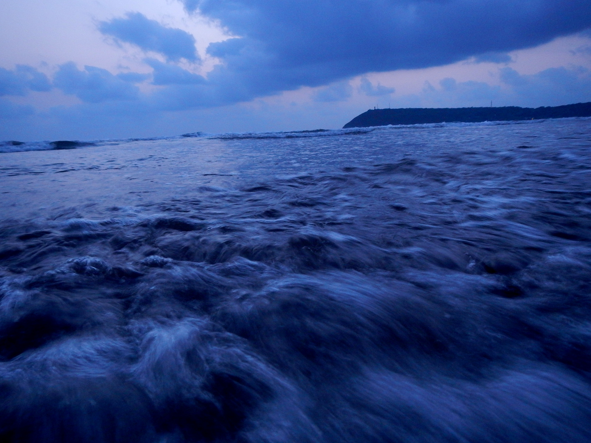 Nikon Coolpix AW110 sample photo. Blue ocean scape in evening photography