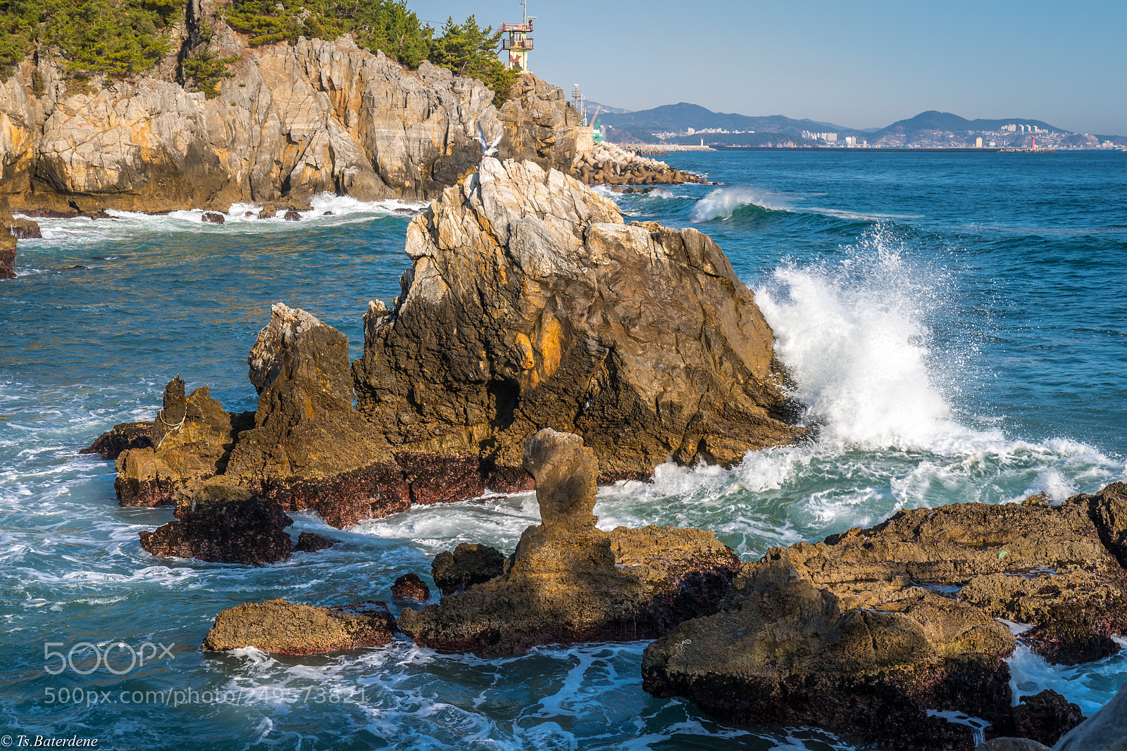 Sony a9 sample photo. Candlestick rock, korea photography