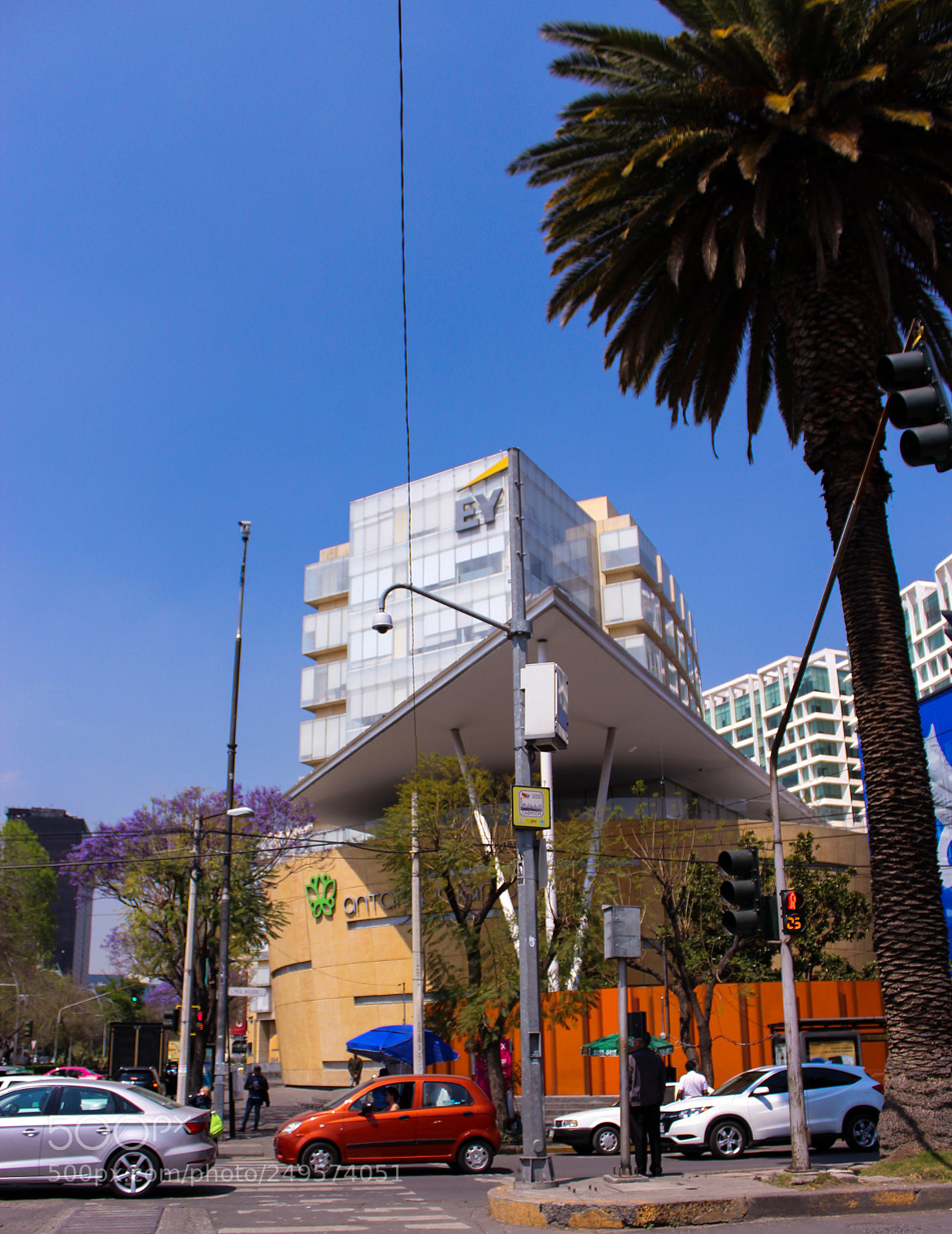 Canon EOS 1200D (EOS Rebel T5 / EOS Kiss X70 / EOS Hi) sample photo. Antara shop center cdmx photography
