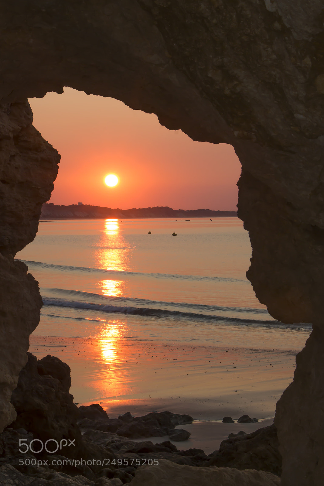 Canon EOS 700D (EOS Rebel T5i / EOS Kiss X7i) sample photo. Sunrise at the sea photography