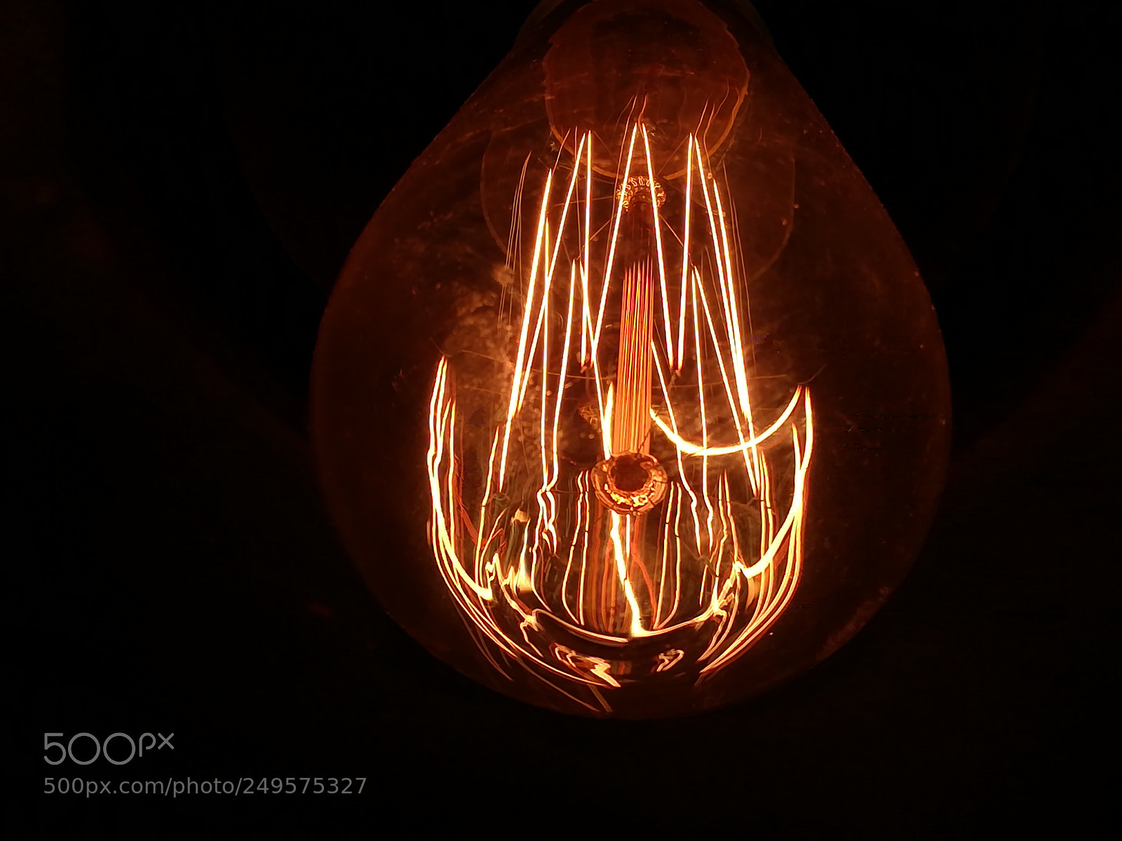 HUAWEI honor 6x sample photo. Filament bulb photography