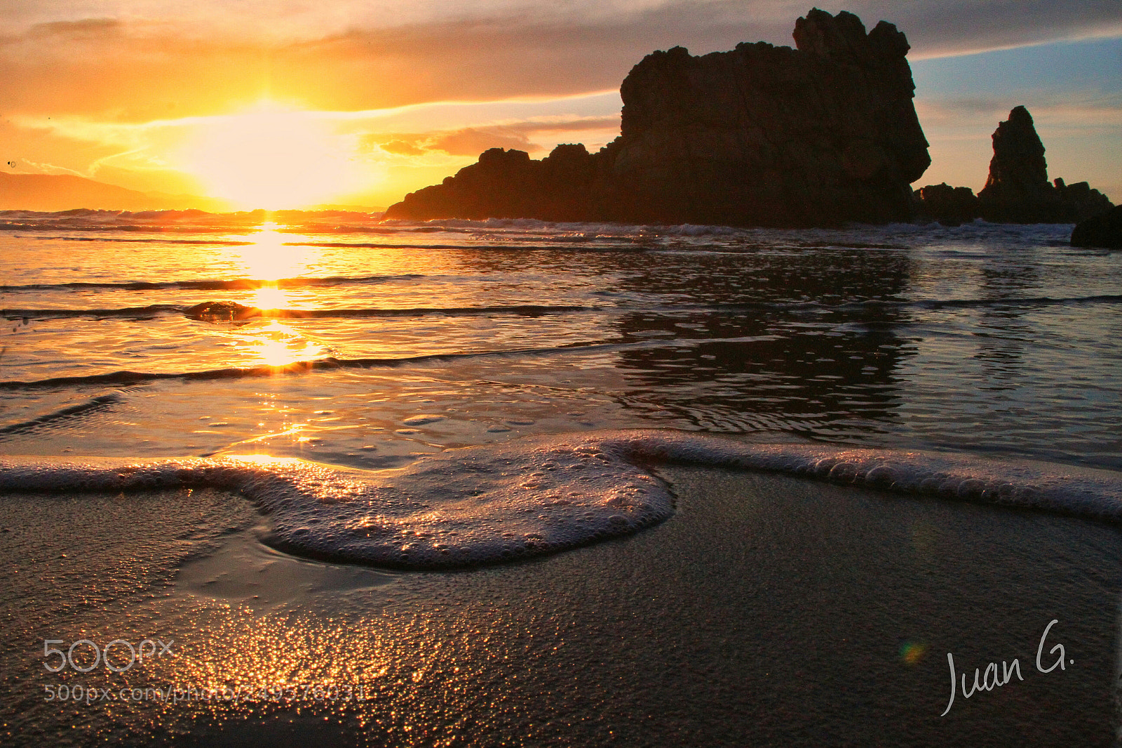 Canon EOS 7D sample photo. Atardecer en bayas photography