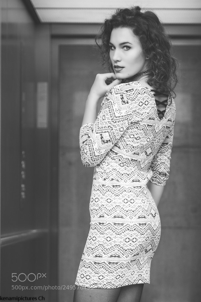 Canon EOS 7D Mark II sample photo. Beauty in the elevator photography