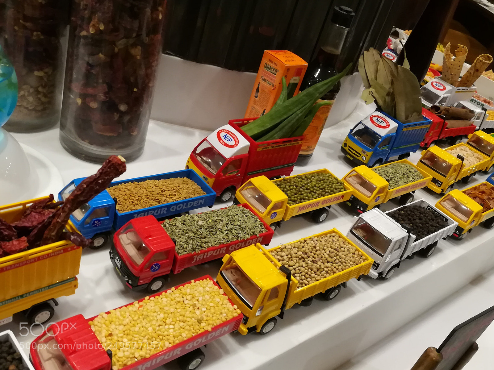 HUAWEI honor 6x sample photo. Grains in toy truck photography