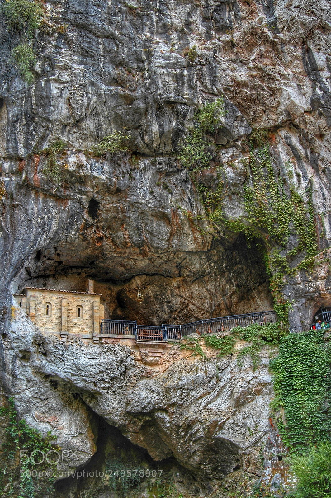 Nikon D70 sample photo. Cueva y ermita de photography