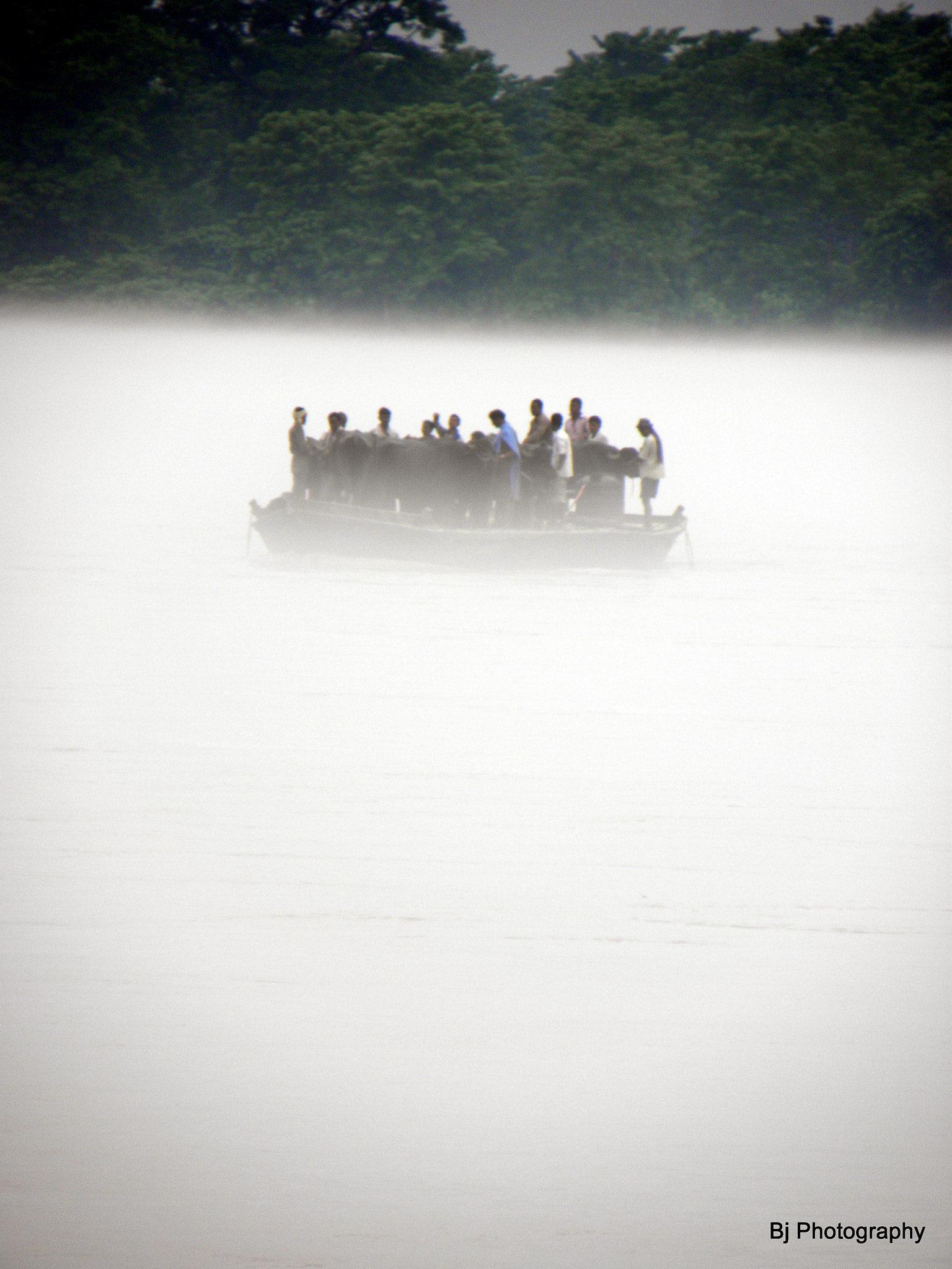 Nikon Coolpix P90 sample photo. People in a boat in bardiya photography