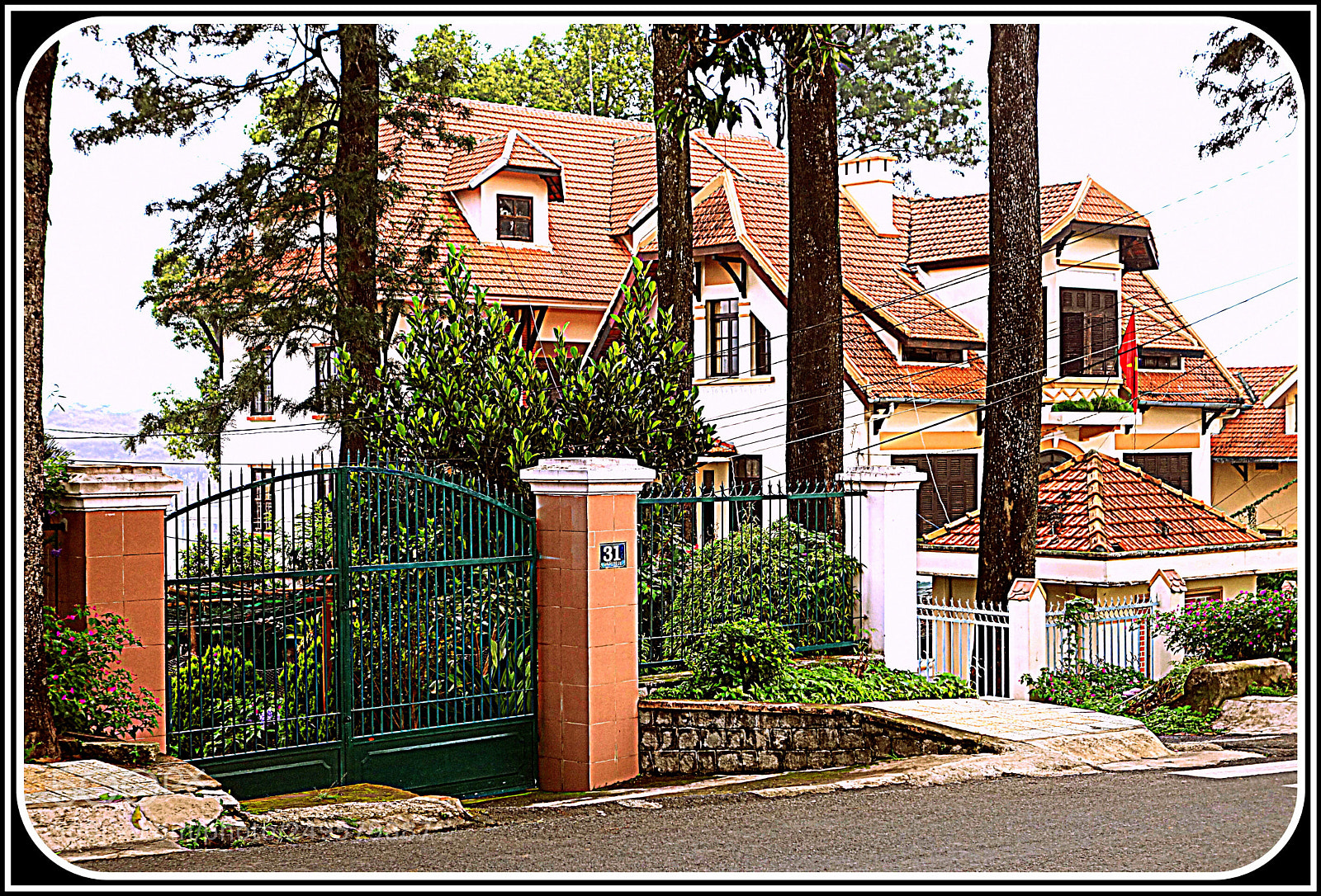 Sony Cyber-shot DSC-RX100 II sample photo. Villas fr dl () photography