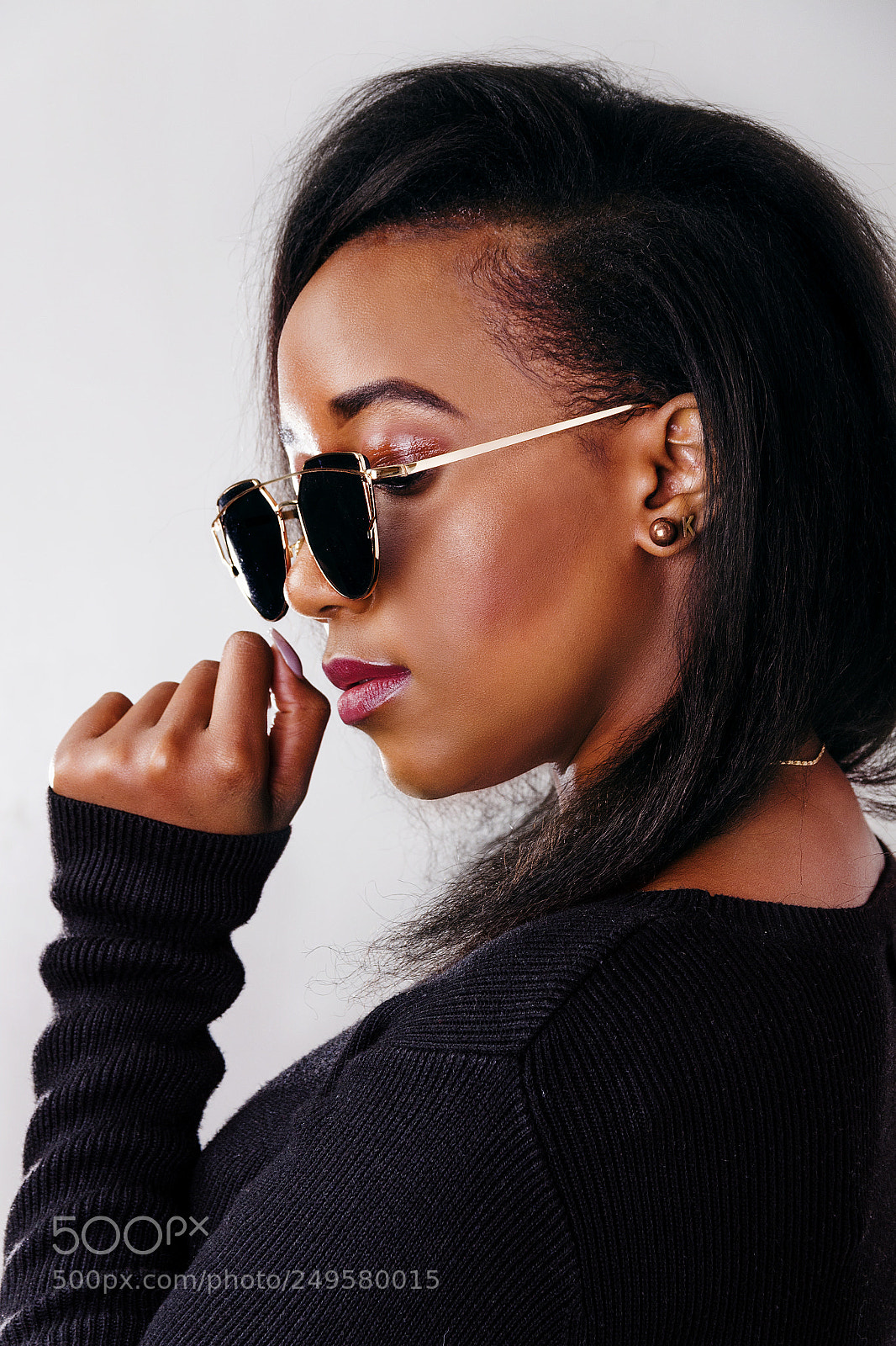 Canon EOS 650D (EOS Rebel T4i / EOS Kiss X6i) sample photo. Of black for black photography