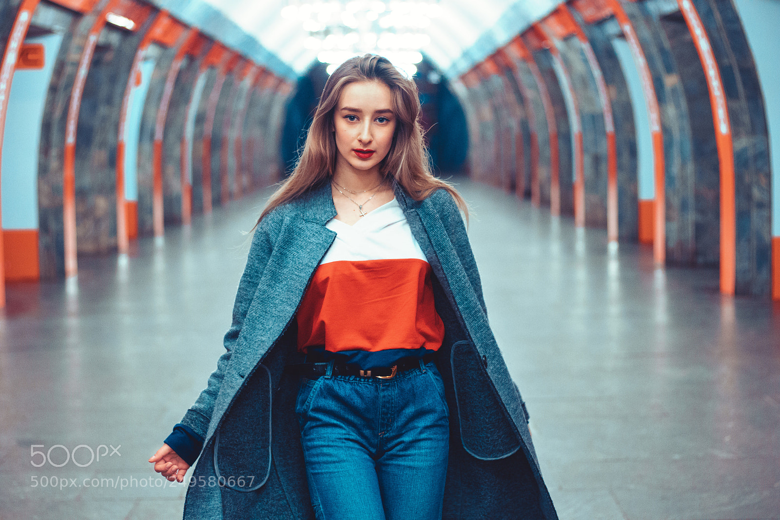 Canon EOS 80D sample photo. Subway photography