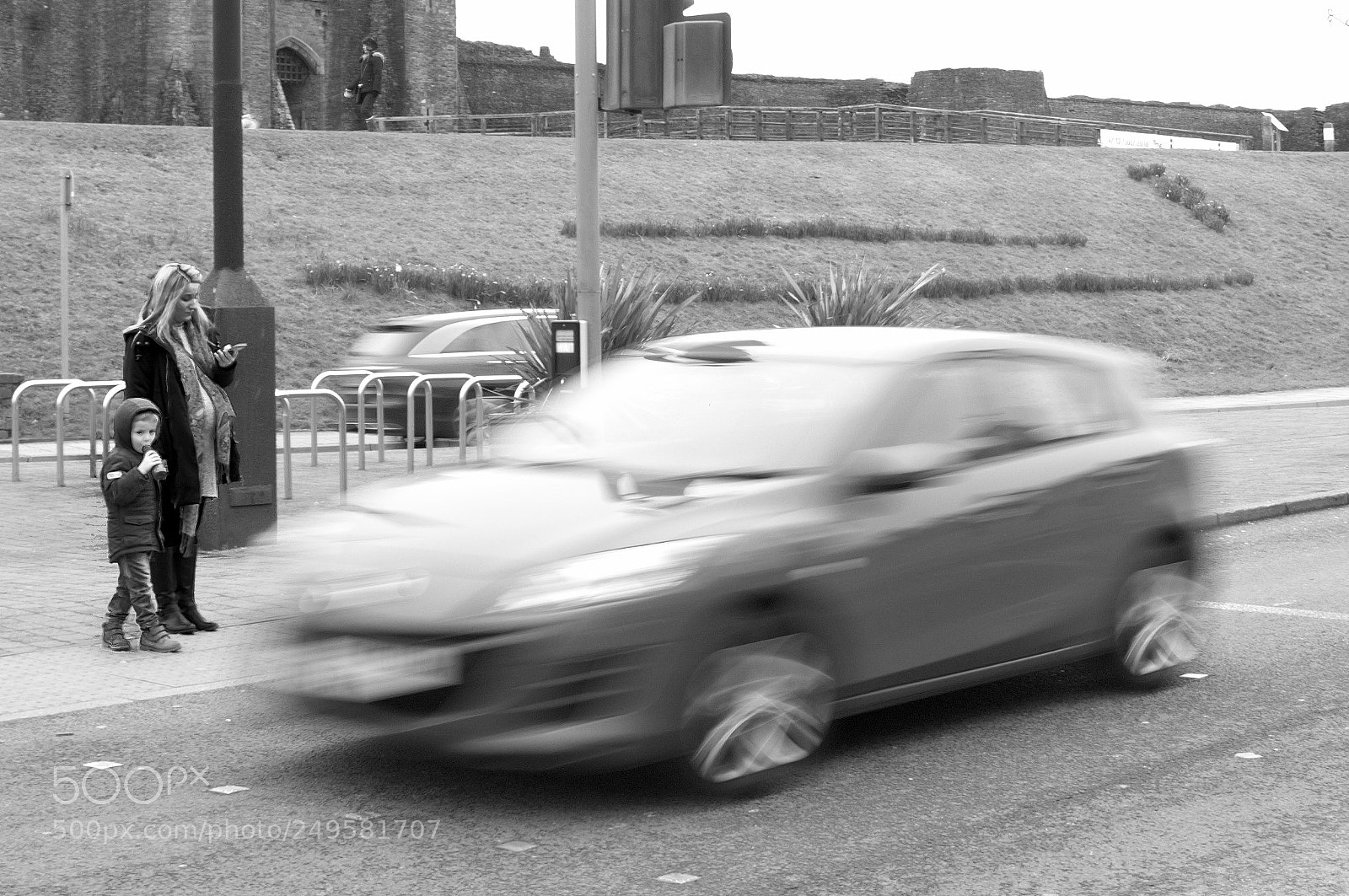Nikon D2X sample photo. Crossing photography